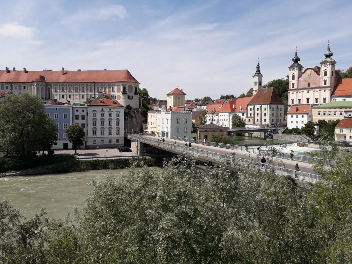 Apartment Ap 1 Im Zentrum Steyr, Bestrooms Eu エクステリア 写真
